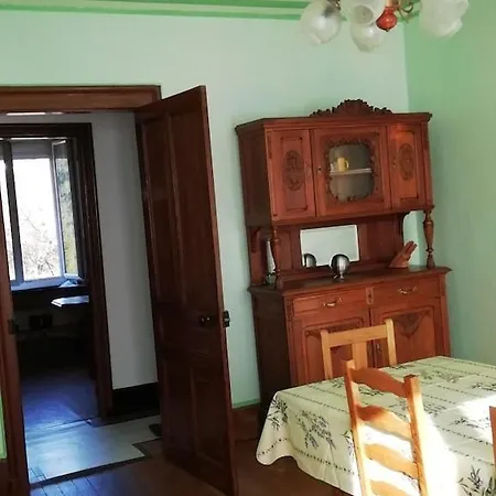 A 5 Min A Pied Du Centre Et Des Sentiers, 6 Personnes Et 2 Sdb Appartement *